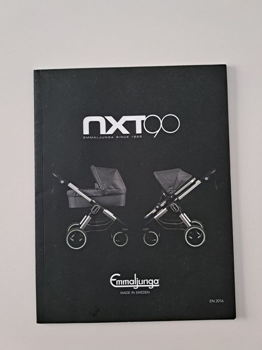 Carrinho de bebé Emmaljunga NXT90 Lounge Black  com alcofa, cadeira e