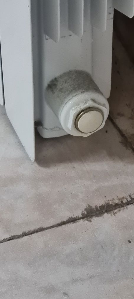 radiador de água de parede
