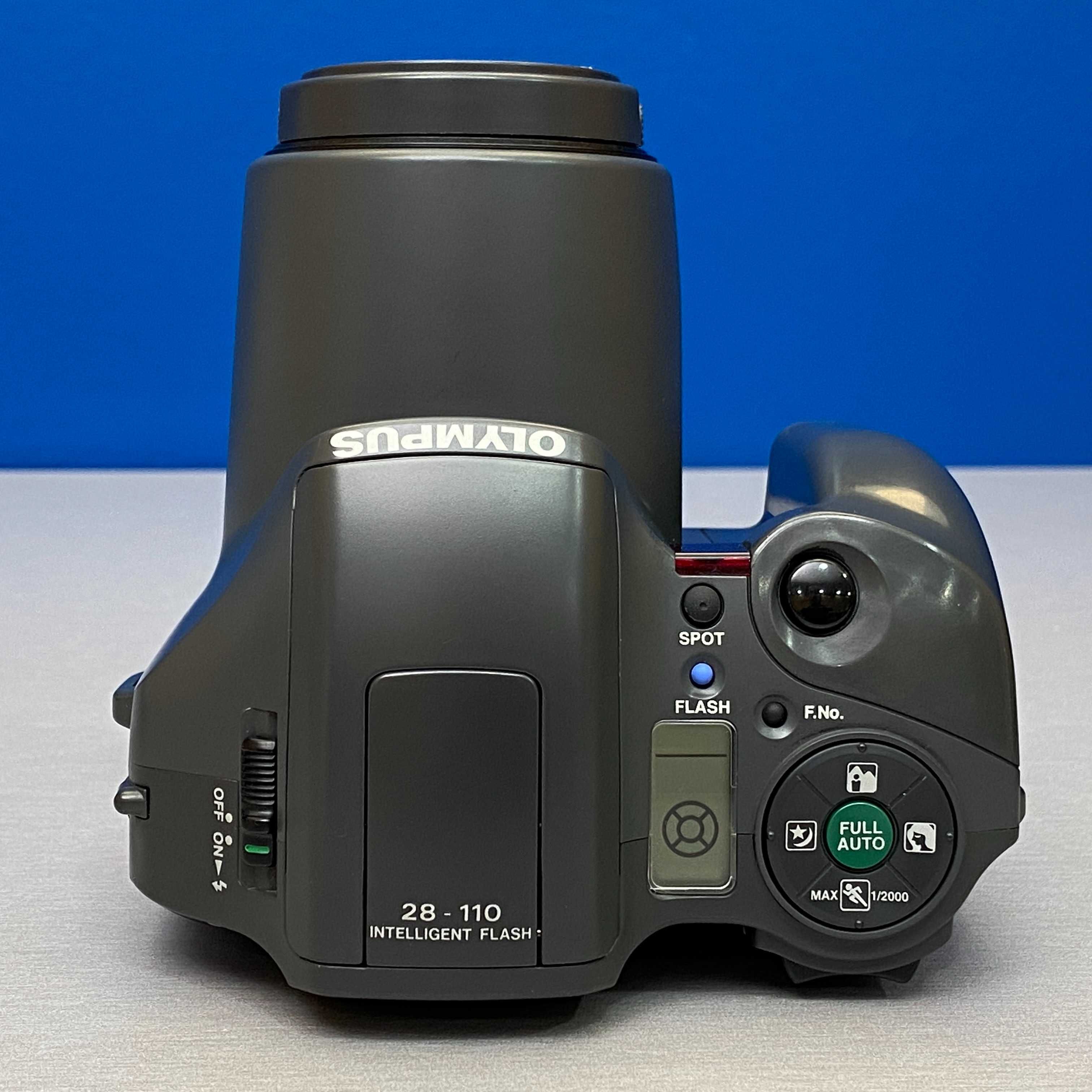 Olympus IS-100 (AF 28-110mm f/4.5-5.6)