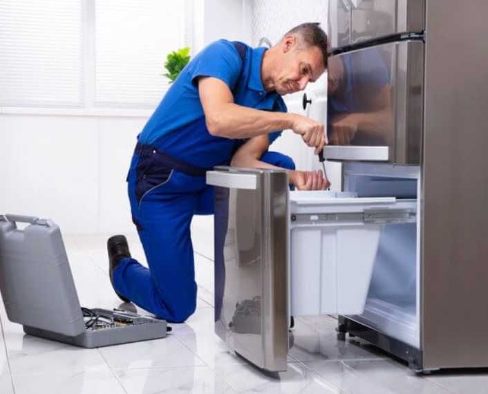 Ремонт холодильників у Кривому Розі з виїздом на дім