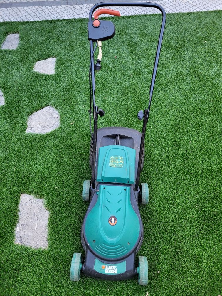 Corta Relva Black Decker