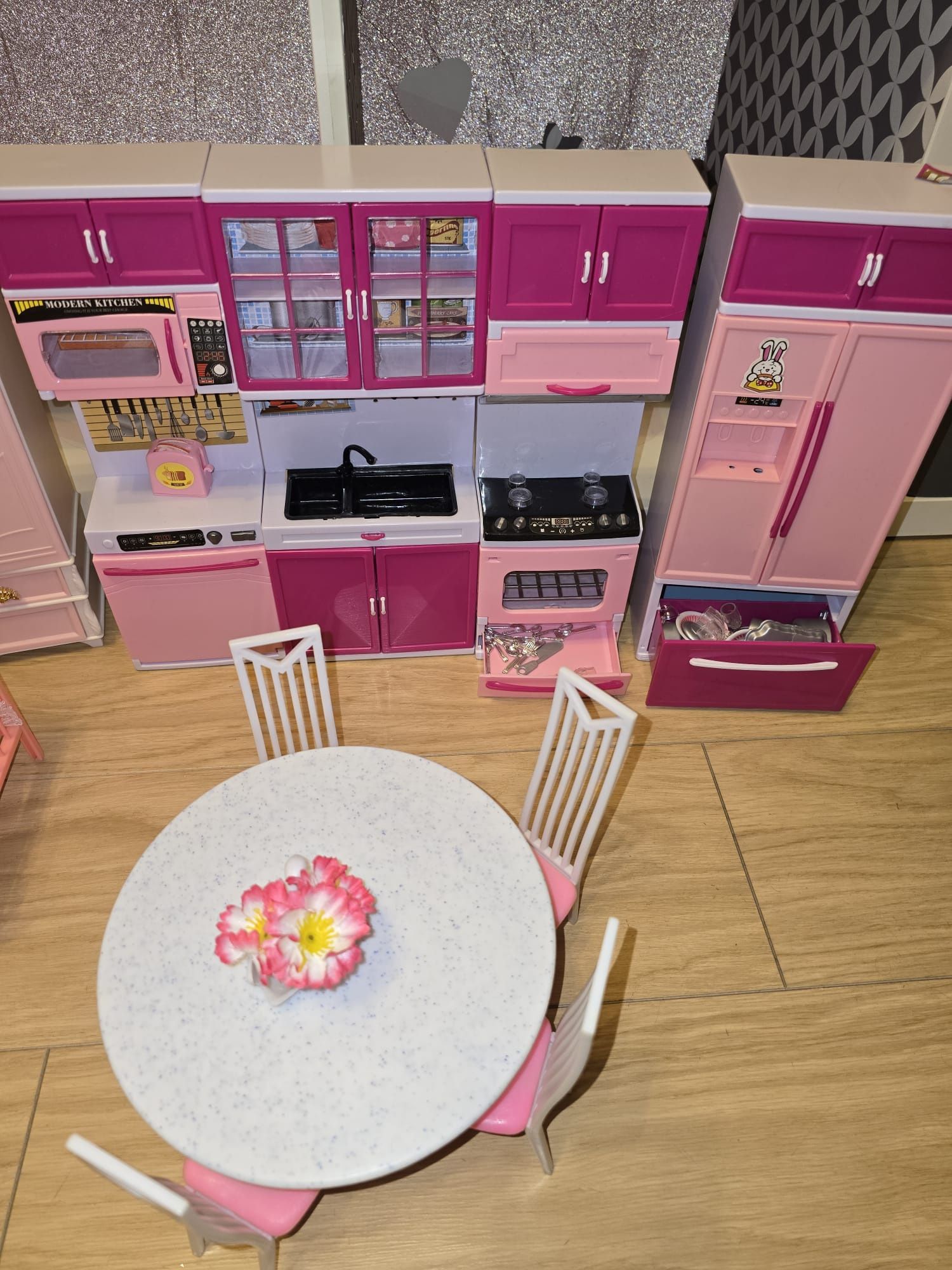 Domek dla lalek barbie regał kallax