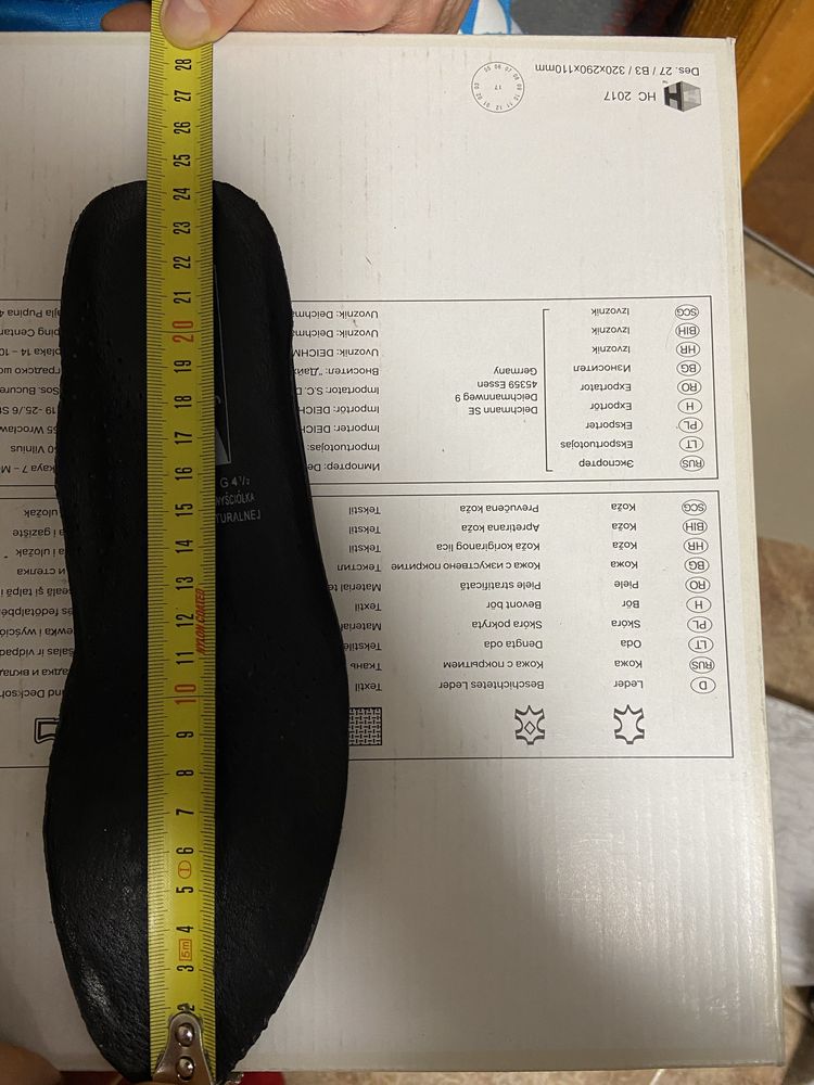 Жіноче шкіряне зимове взуття, нове,24 см устілка - 37р.