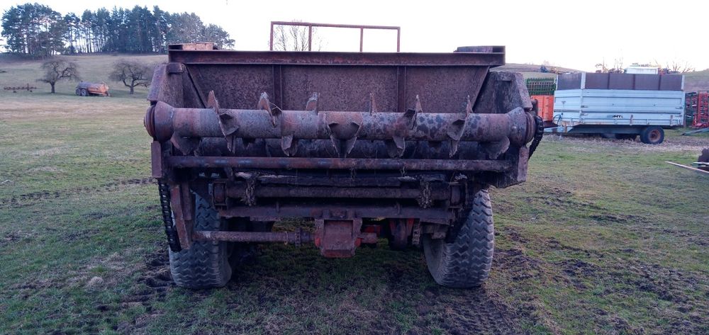 Belarus Tempo PTU-7A Hydro Rozrzutnik Obornika 7000kg