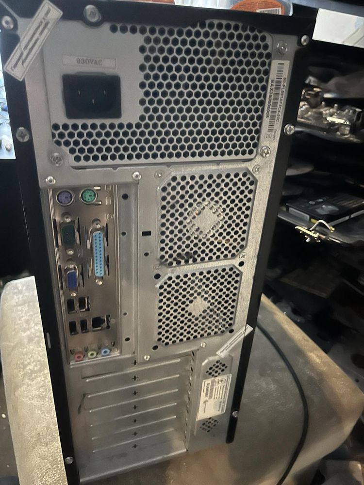 Системний блок Intel Core i5та монитор