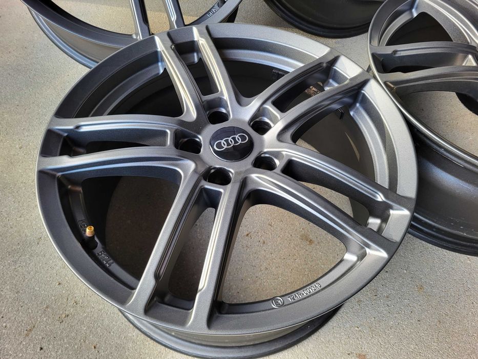 [1282] Felgi aluminiowe 18 Cali 5x112 ET39 Audi A3 A4 A6