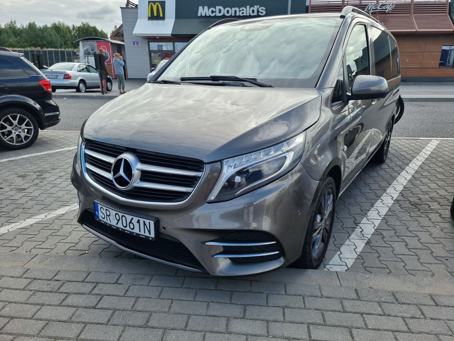 Wynajem Busa 8 osób automat