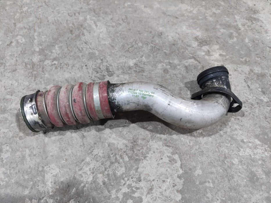 Патрубок интеркулера BMW X5 (E70) 2007-m57n2  11617796291
