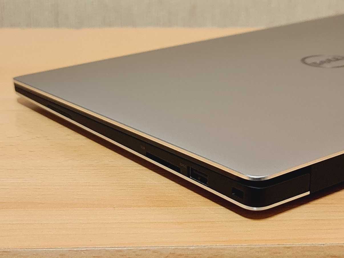 Сенсорний Dell XPS 13 9360 Core i5-10210U Батарея 9 годин Вага 1,1 кг!