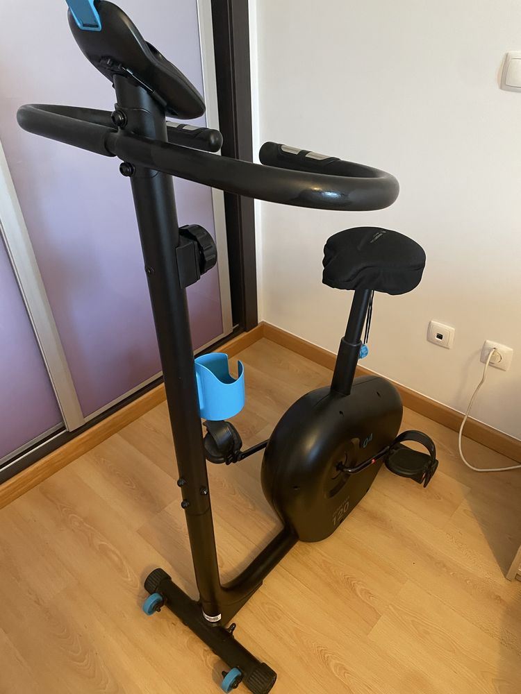 Bicicleta estatica Decathon
