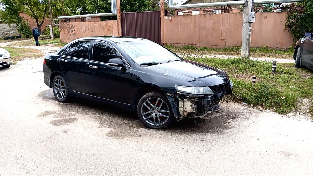 Продам Honda Accord Type S