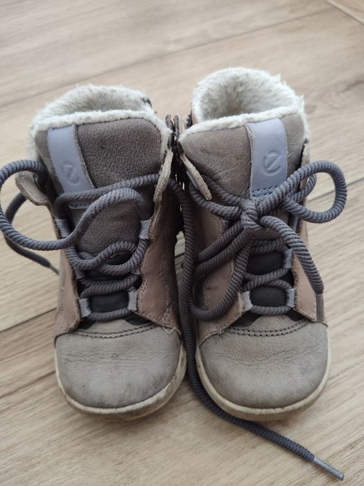Ocieplane zimowe buty dla dziecka 23 ecco