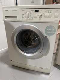 Máquina de lavar roupa Siemens Siwamat XL 82