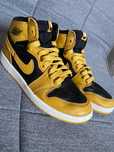 Buty skórzane chłopięce Jordan 1 Pollen 34