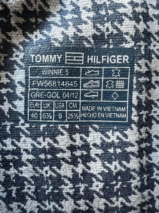Tommy Hilfiger 40 zamszowe skórzane koturny kozaki czarne niwe