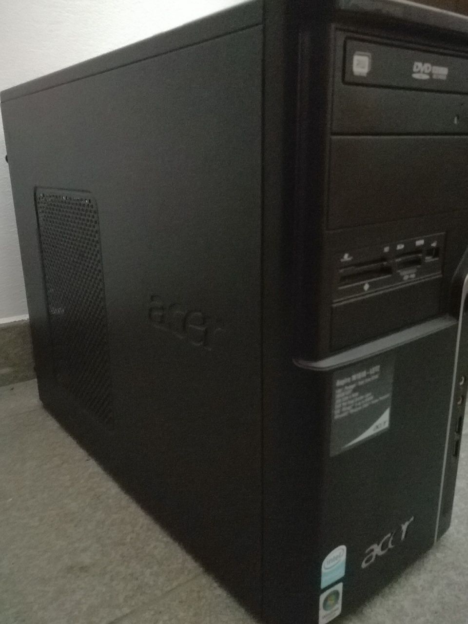 Acer Aspire M1610 para peças