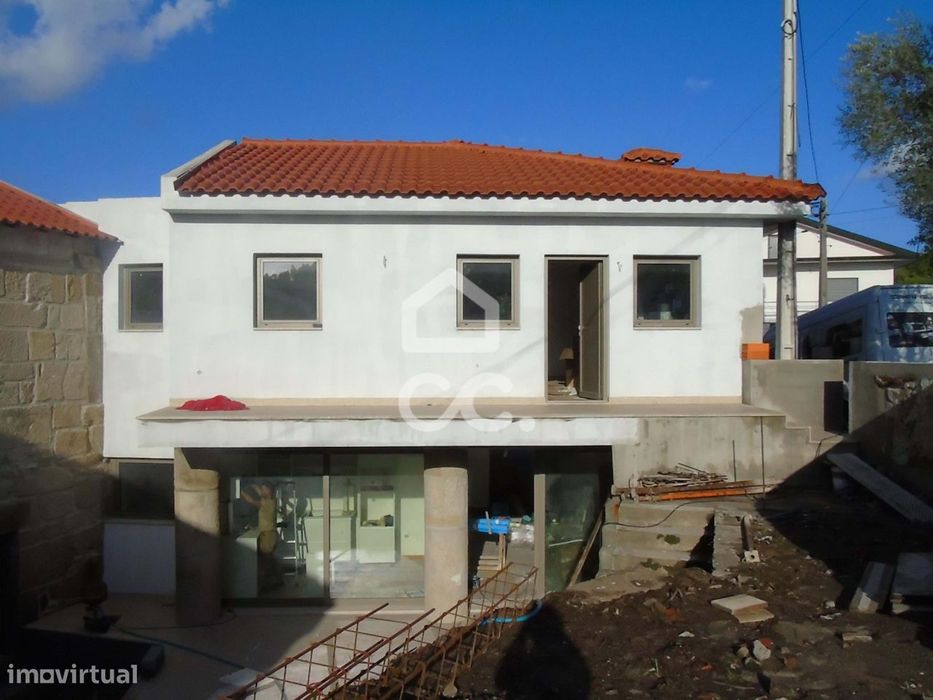 Andar Moradia T1 em construção - Gondomar - Guimarães