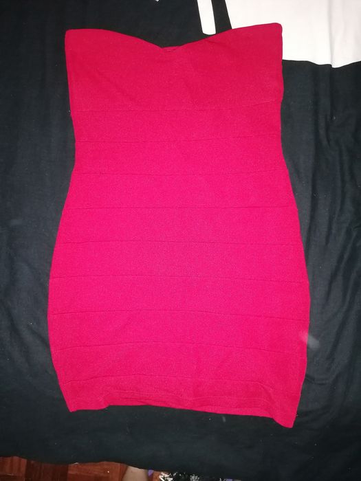 Vestido vermelho caicai