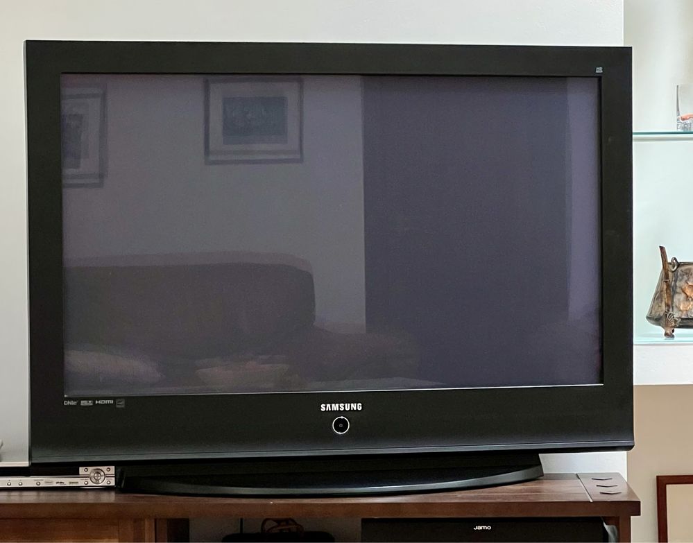 Телевізор Samsung 46,5 “ діагональ 118 см + мультимедійний плеєр Asus