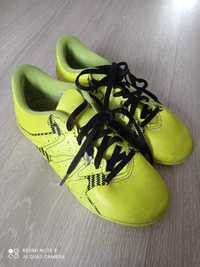 Buty sportowe adidas  rozmiar 33