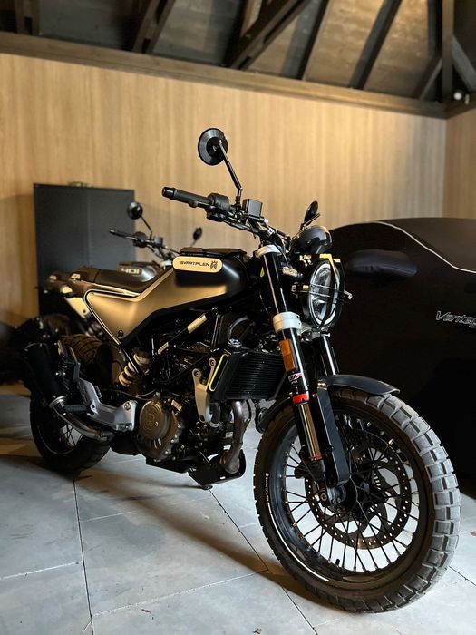 Husqvarna Svartpilen Pierwszy właściciel, stan idealny, przebieg 200km