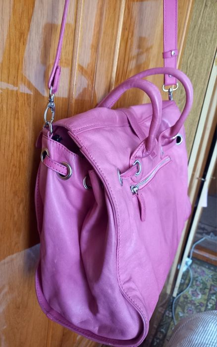 Сумка жіноча шкіряна, виробництво Італія, в гарному стані