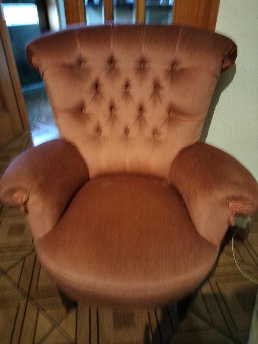 Cadeirão Poltrona Nova – Vermelha, Confortável e Elegante