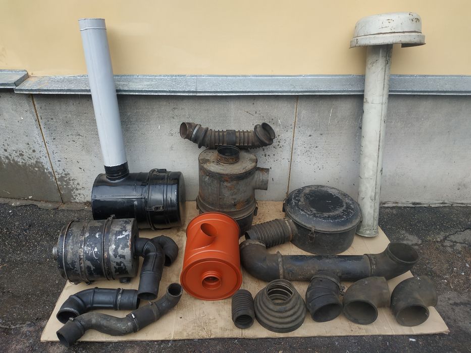 Корпуса воздушных фильтров ЗИЛ бычок КАМАЗ Урал ЗИЛ Гя