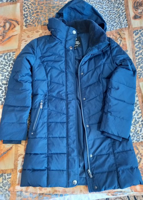 Тепла куртка для дівчинки 146 см