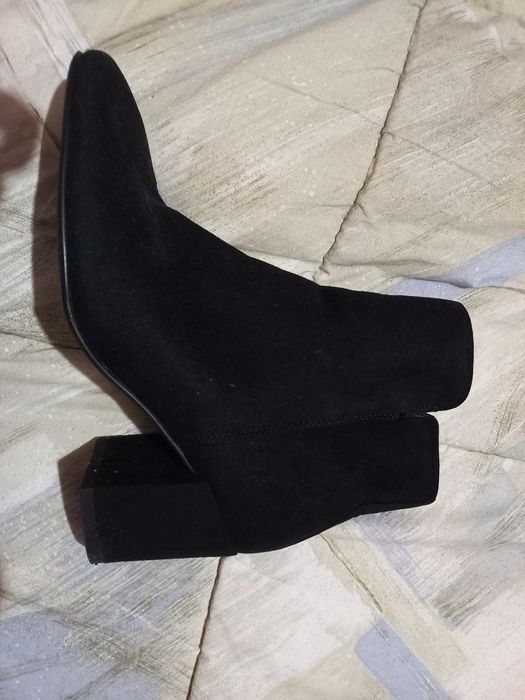 Продам ботінки замш замінник