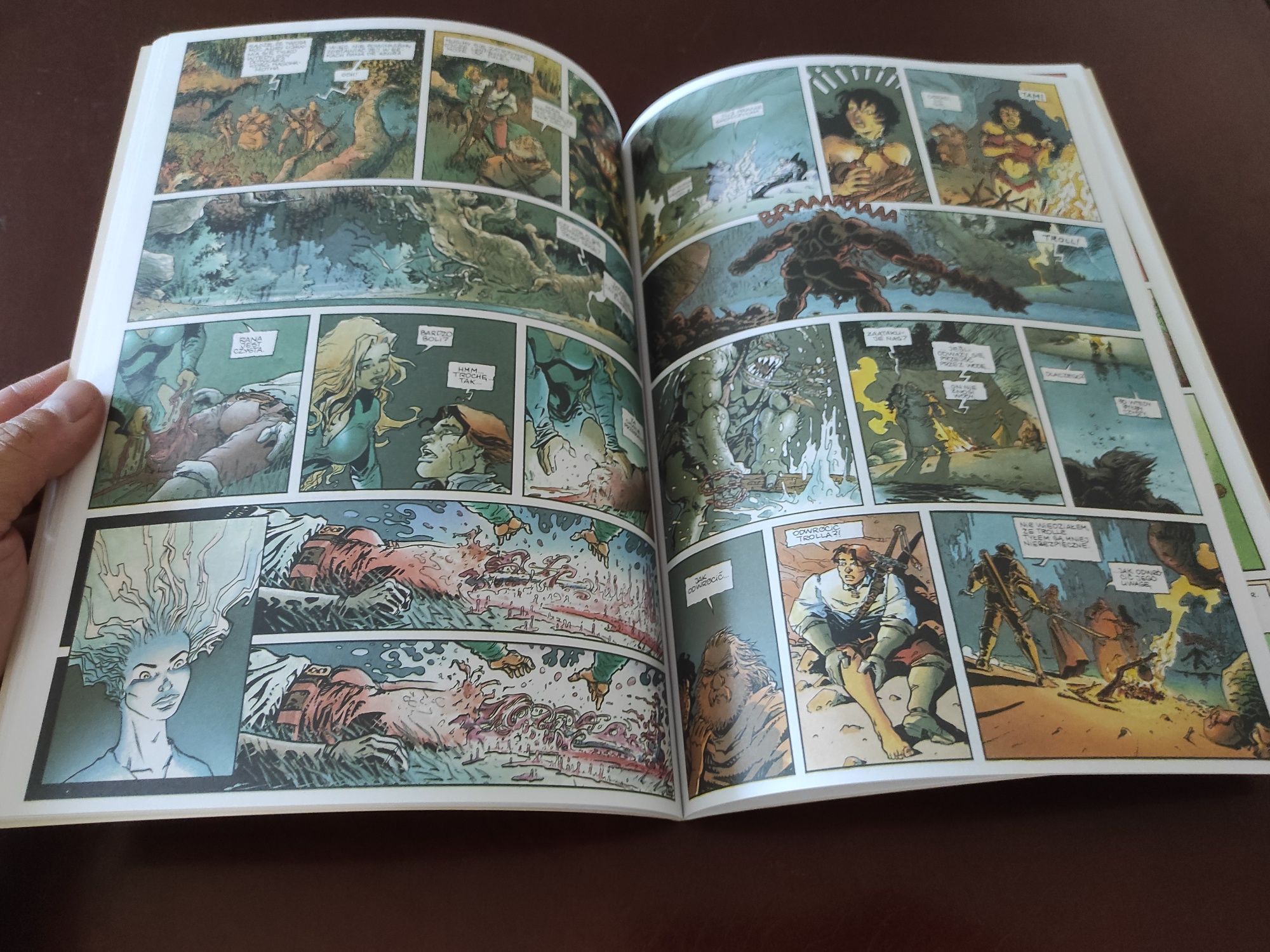 Komiks Lanfeust z Troy, cz.1, Kość Magohamotha, Świat Komiksu