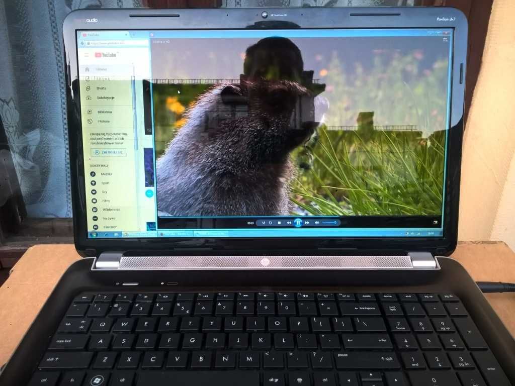 LAPTOP 17,3HD+ INTEL-i7 8x2G 4G 730G ATI-HD4600~2,6G HDMI 4USB Sub DVD