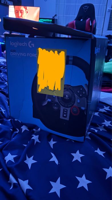 Logitech G29 Driving Force (Volante + Pedais)