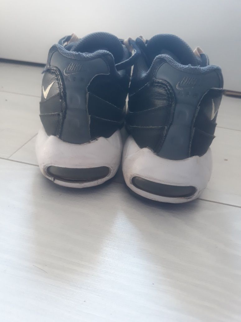 Buty Nike czarne