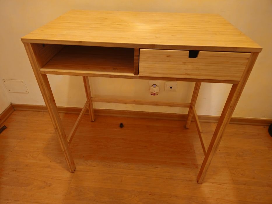 Secretaria/ Aparador 
Toucador, bambu, 76x47 cm