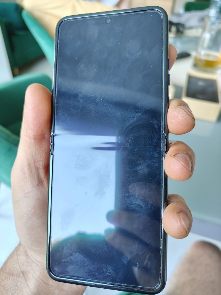 Motorola razr 40