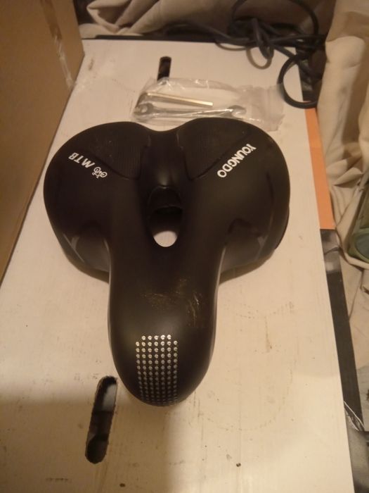 Nowe siodełko żelowe