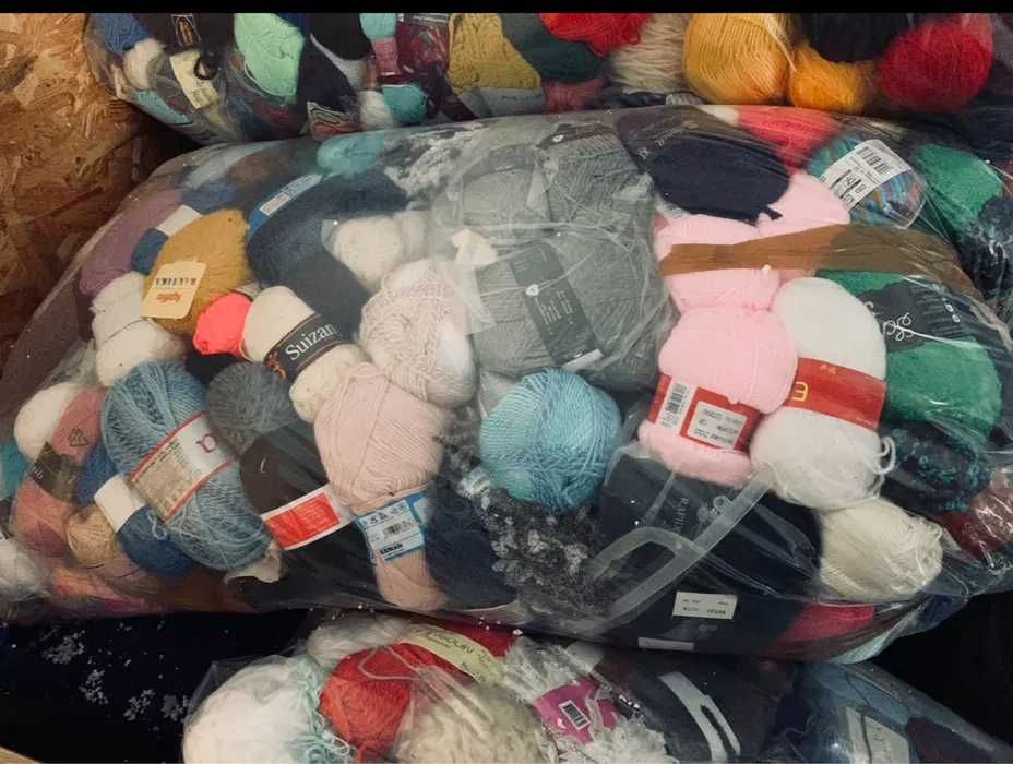 włóczka wełna zestaw 2kg nowa z banderolami