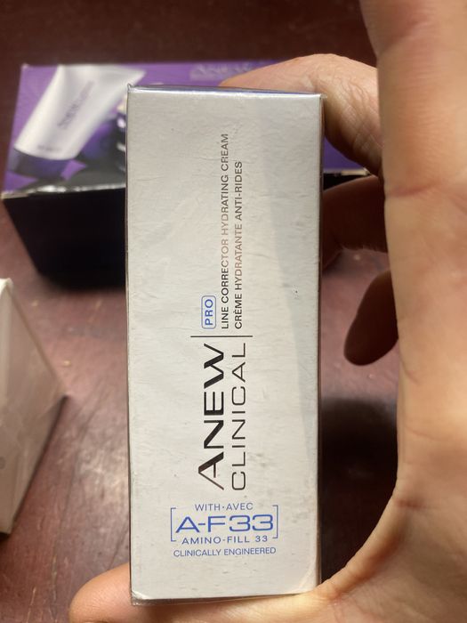 Kosmetyki dla kobiet AVON