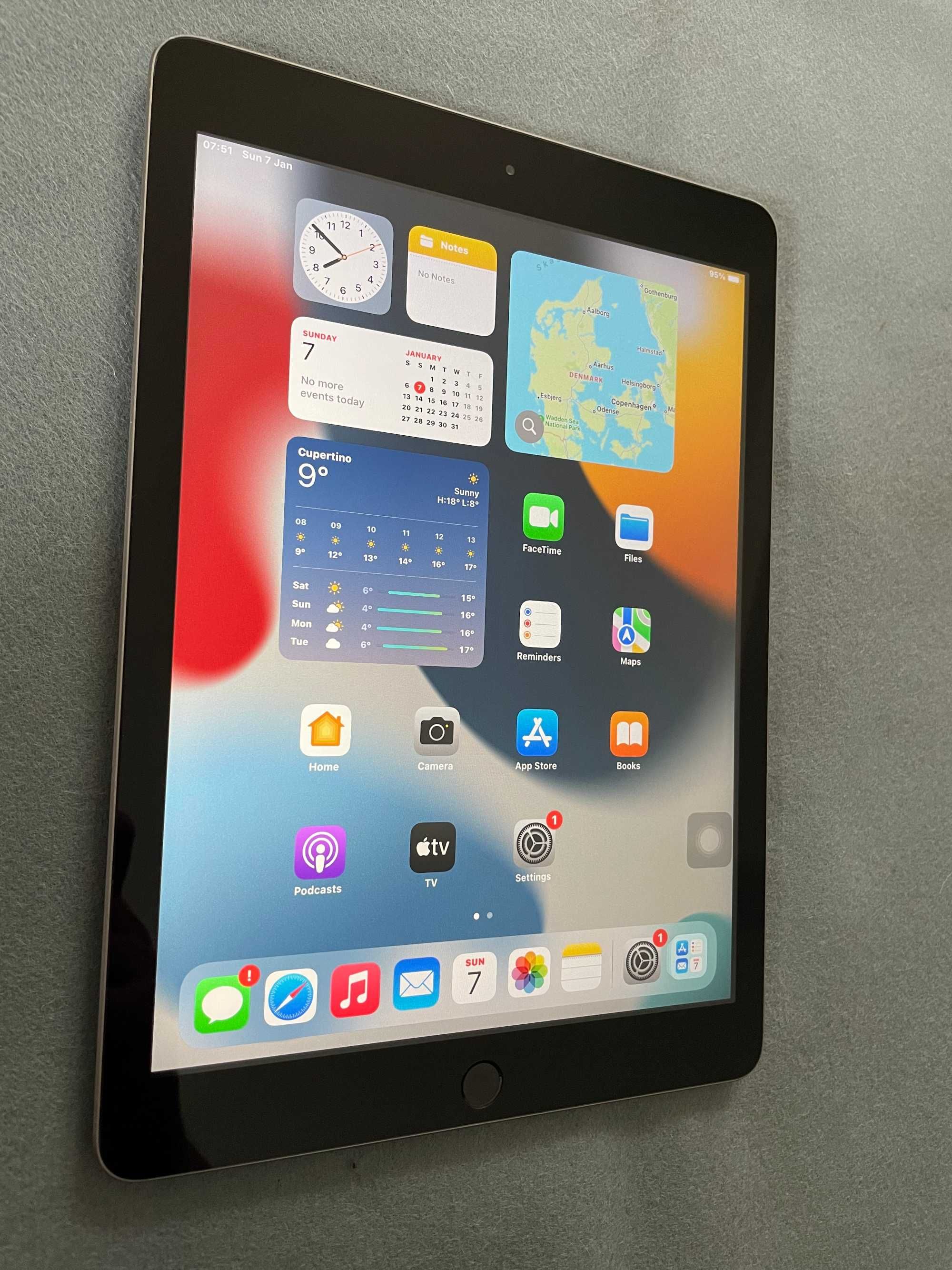 OKAZJA iPad 5 32GB wifi szary bateria 93%