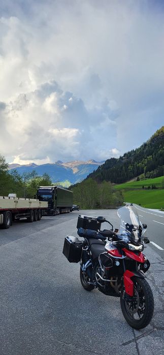 Triumph Tiger 850 stan idealny pierwszym  właściciel  zamiana X-ADV