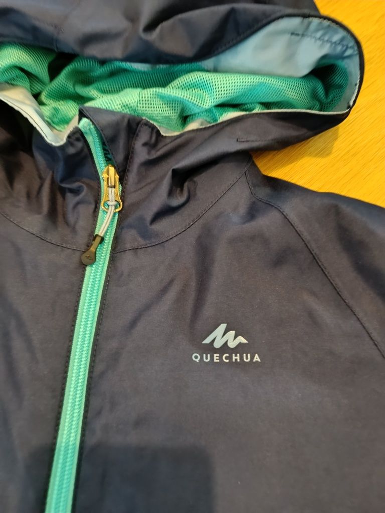 Kurtka quechua rozm 134 / 140