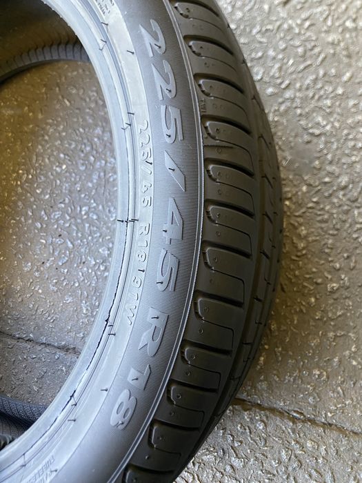 Pneus 225/45/18 Pirelli Cinturato P7