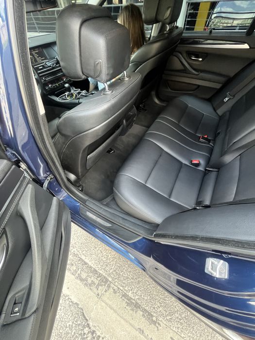 Бмв ф11 520д 2011р