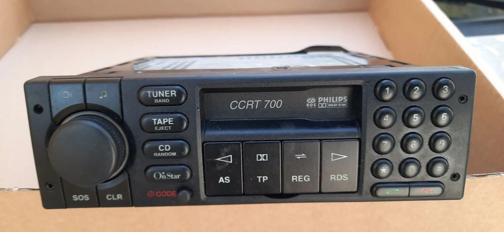 RADIOODTWARZACZ OPEL PHILIPS CCRT700 RADIO KASETA 13105638 Z KODEM