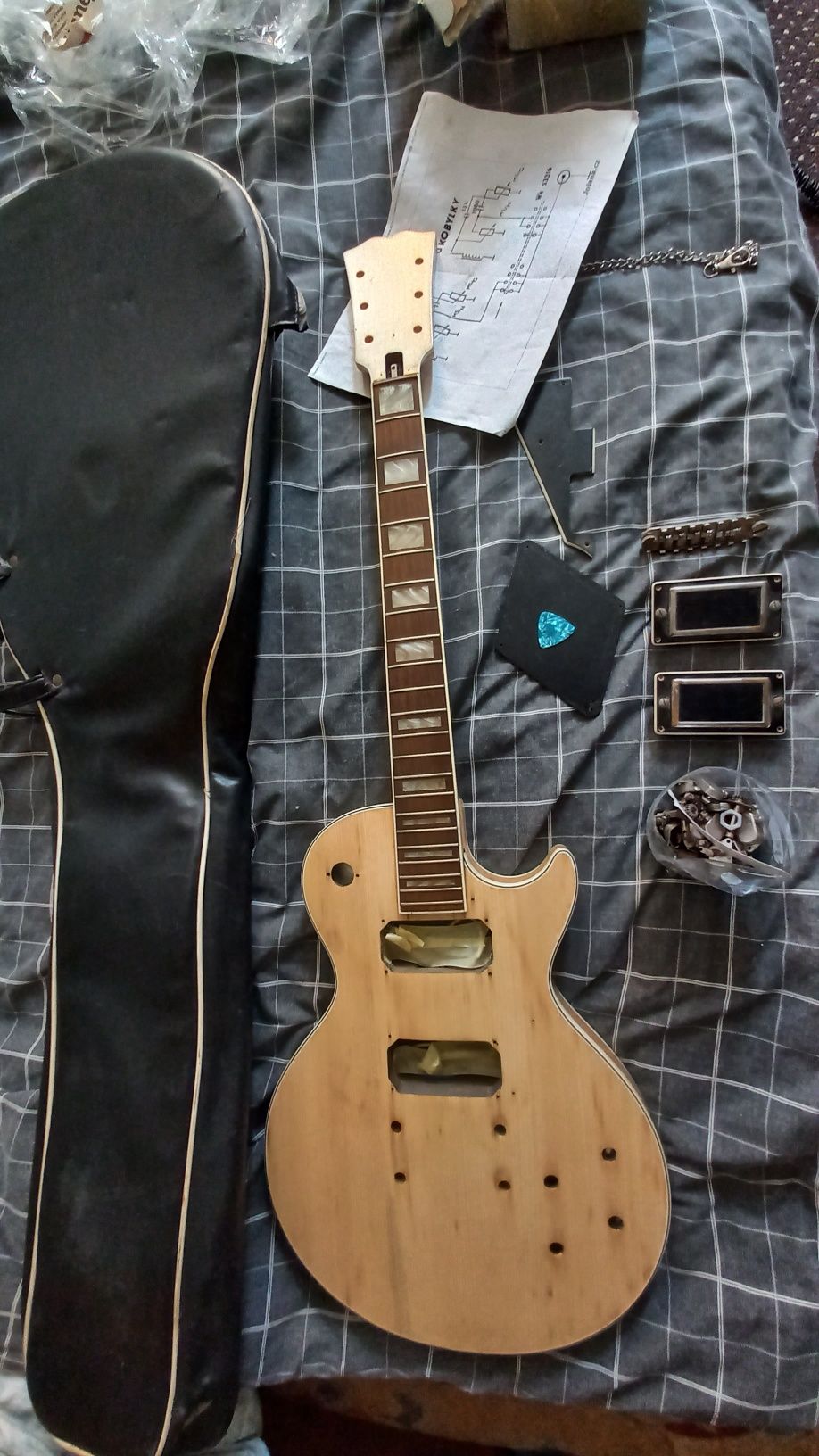 Gitara -  JOLANA DIAMANT  - do poskładania ( lub własny konfig )