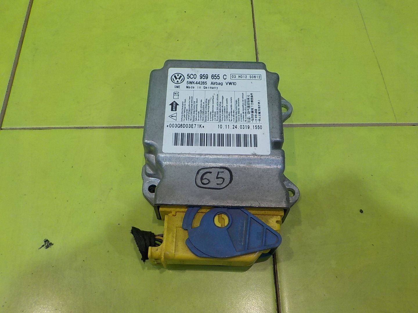 VW GOLF VI 1.6 TDI 11r KOMBI sensor modul AIRBAG 5C0959655C