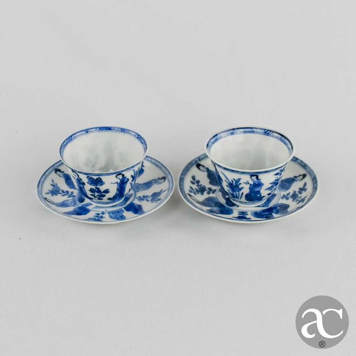 Par de taças e pires porcelana Chinesa, Período Kangxi, séc. XVII