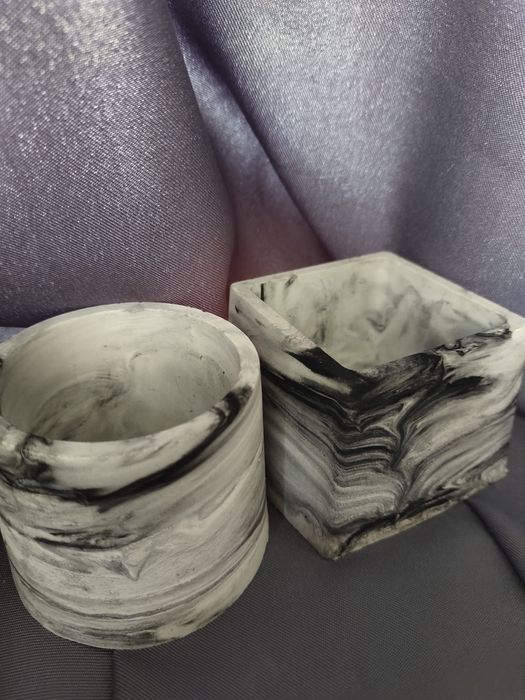 Кашпо гипсовое , набор из двух штук