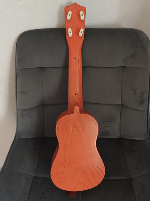 Гитара детская новая